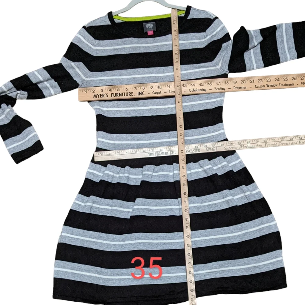 Vince Camuto striped, stretchy comfort dress. Long sleeve baby doll dres… - Picture 4 of 8